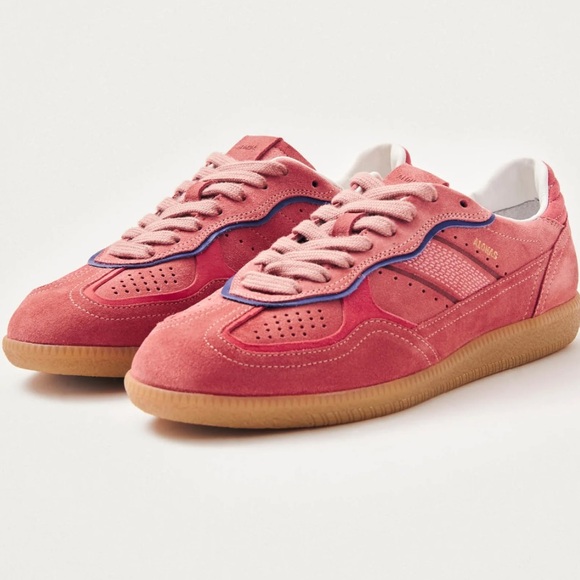ALOHAS Shoes - NWOT Alohas TB.490 Rife Pink Leather Sneakers Size 39/8-8.5 Women’s